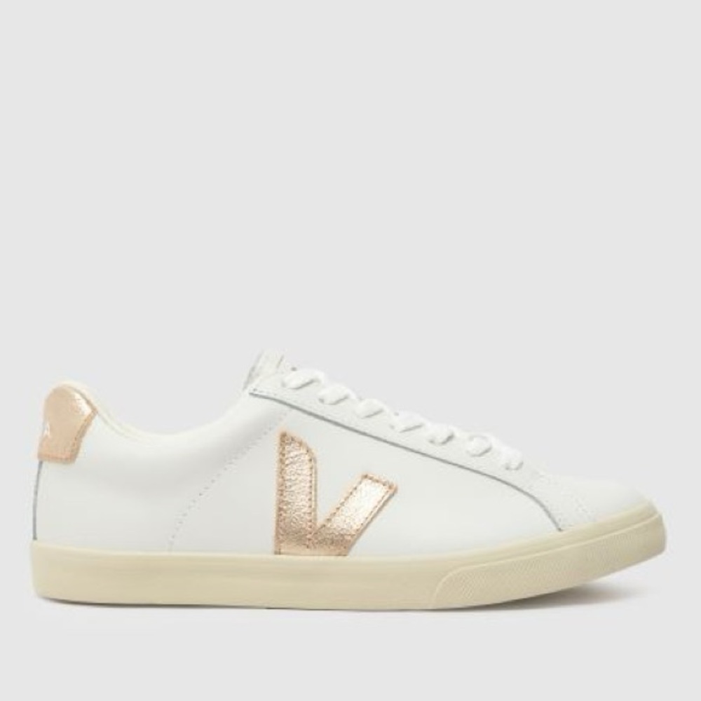 Veja Women's Cream and Gold Sneakers